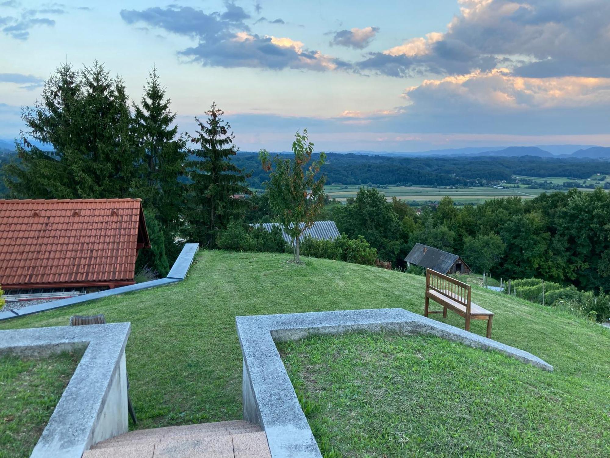 Apartmán Morning Coffee W A View :) Podčetrtek Exteriér fotografie